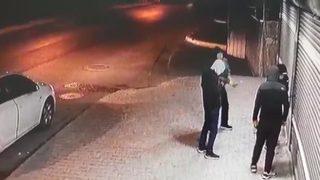 Esenyurt'ta hırsızlar kendilerine şişe atan komşuya taşla karşılık verdi