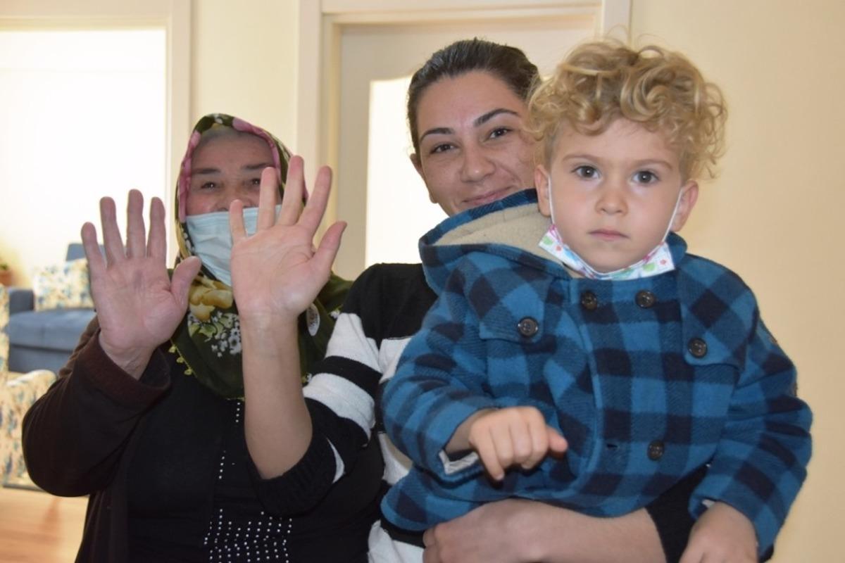 Başkan &Ccedil;olakbayrakdar, "Kentsel d&ouml;n&uuml;ş&uuml;m aynı zamanda sosyal d&ouml;n&uuml;ş&uuml;m anlamı da taşıyor"