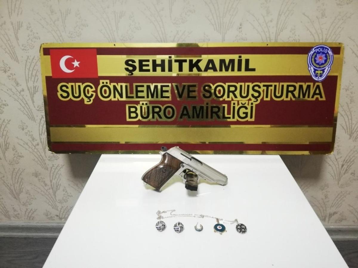 Polis su&ccedil;lulara g&ouml;z a&ccedil;tırmıyor