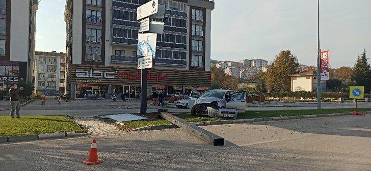 Direksiyon hakimiyetini kaybedince kazaya engel olamadı G3