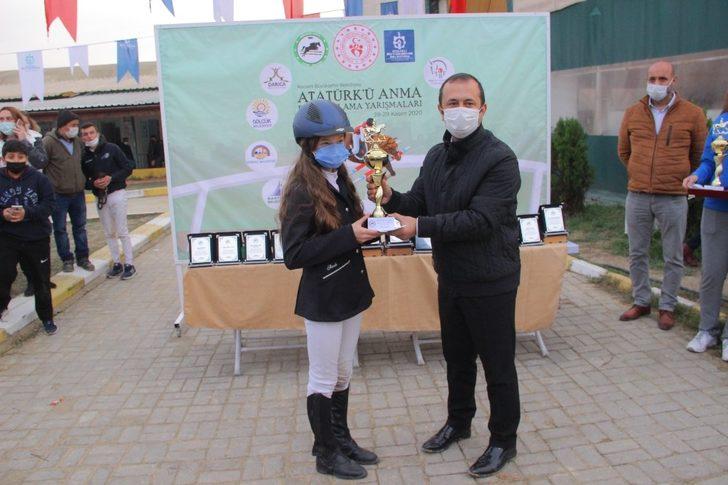 Atatürk Engel Ata Engel Atlama Yarışmasında ödüller sahiplerini buldu G4