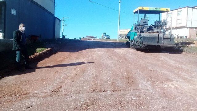 Hereke’de asfalt serimi çalışmaları sürüyor