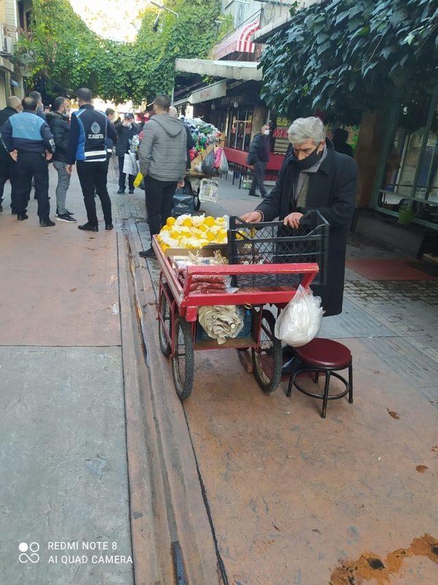 İlkadım’da izinsiz seyyar satıcılara taviz yok