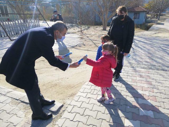 Kaymakam kırsal mahalleleri ziyaret etti