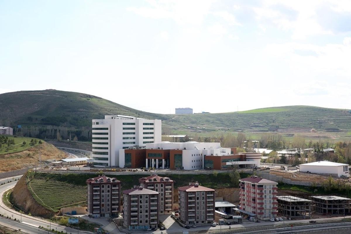 Bayburt&rsquo;ta &ldquo;Mini Şehir Hastanesi&rdquo; hizmete alındı