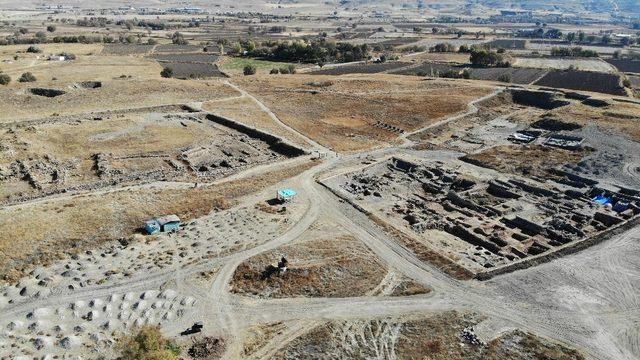 4 bin yıl öncesini aydınlatan Kültepe’ye ’gönüllü’ ilgisi