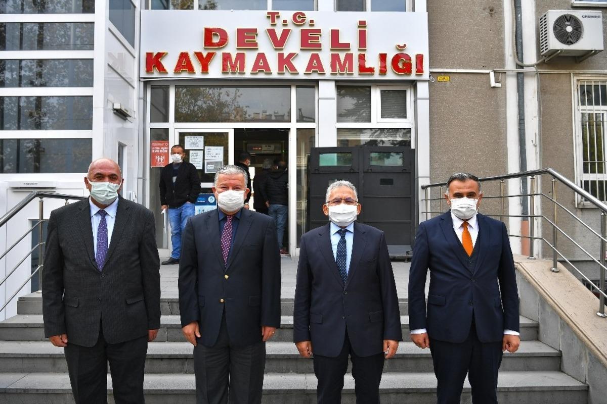 Başkan B&uuml;y&uuml;kkılı&ccedil; Develi&rsquo;de