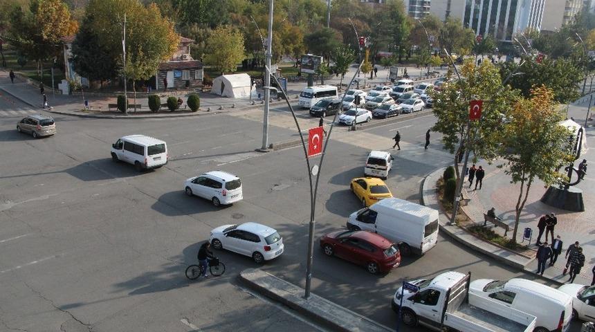 Batman’da ekim ayında bin 349 aracın devri yapıldı