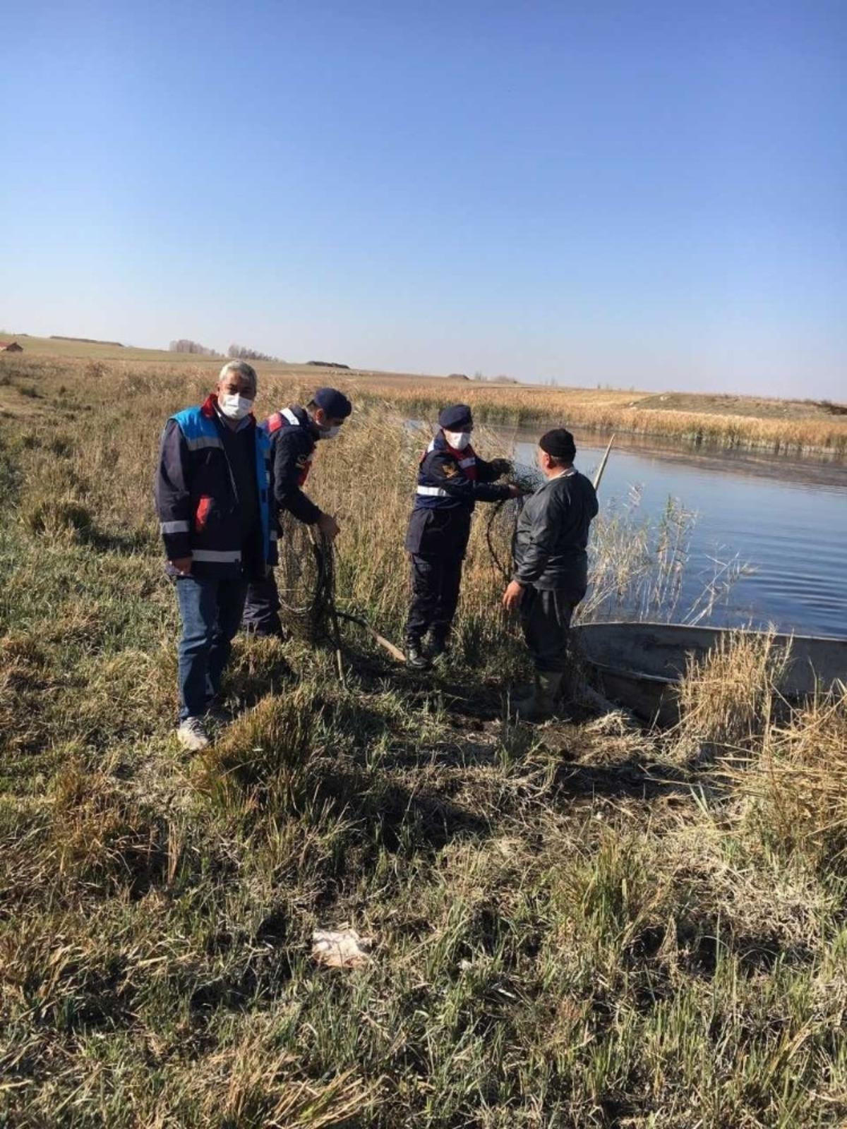 Usuls&uuml;z avlanan ve anız yakanlara ceza