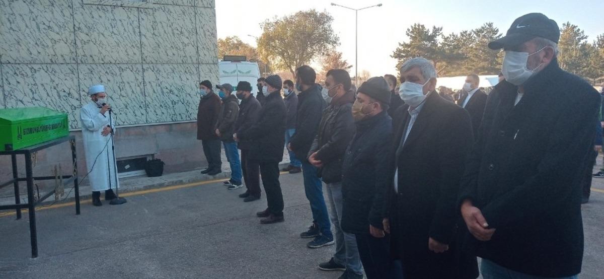 Gazeteci Aydın&rsquo;ın baba acısı