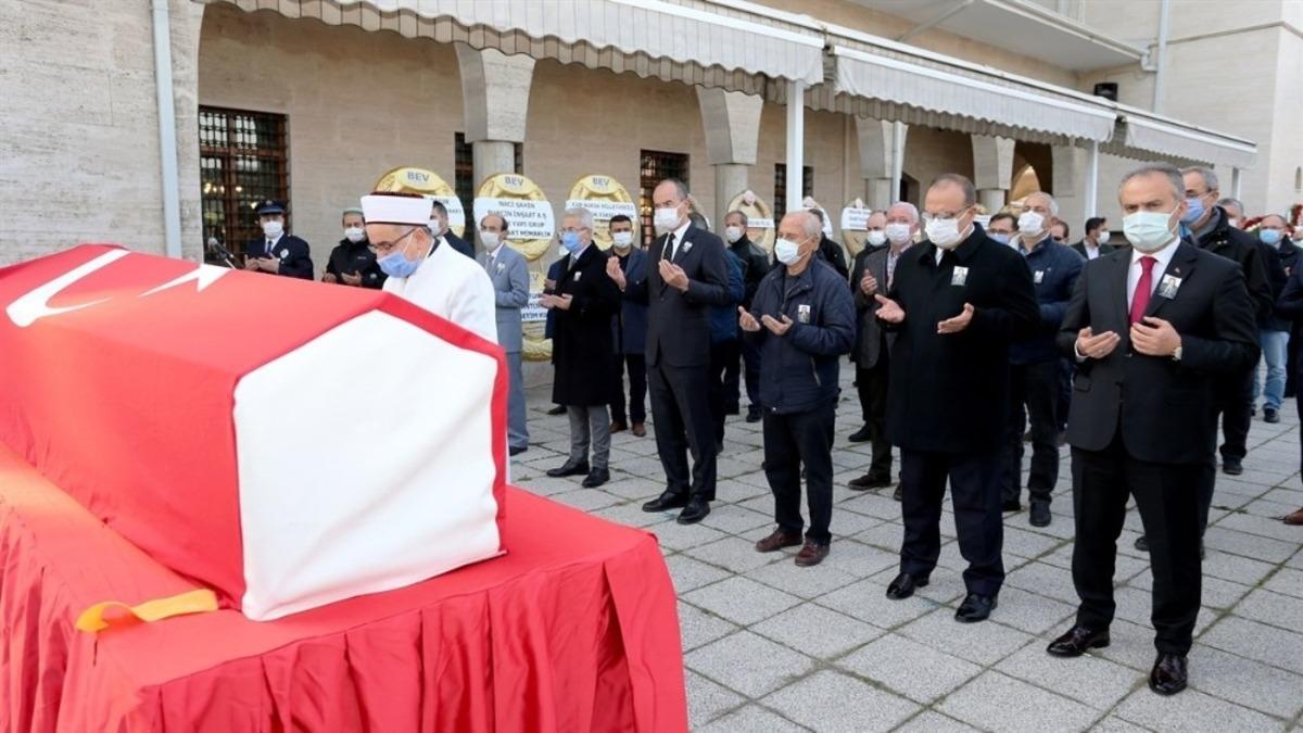 Bursa&rsquo;da emekli Vali Zekai G&uuml;m&uuml;şdiş son yolculuğuna uğurlandı