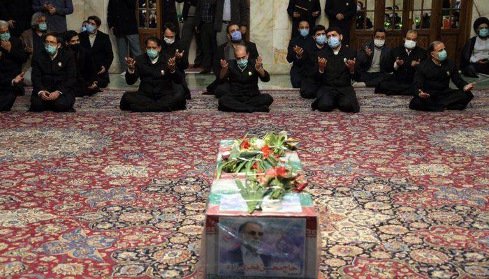 İran'da suikaste uğrayan Fahrizade toprağa verildi