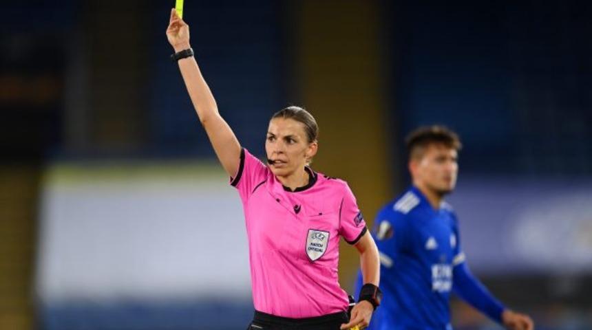 Kadın hakem Stephanie Frappart, Juventus-Dynamo Kiev ma&ccedil;ını y&ouml;netecek