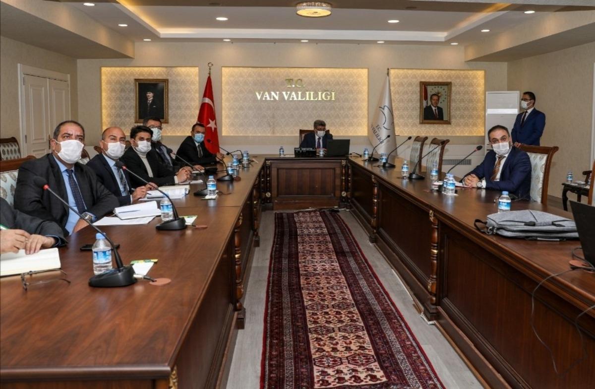 Van trafiğine &lsquo;akıllı&rsquo; &ccedil;&ouml;z&uuml;m