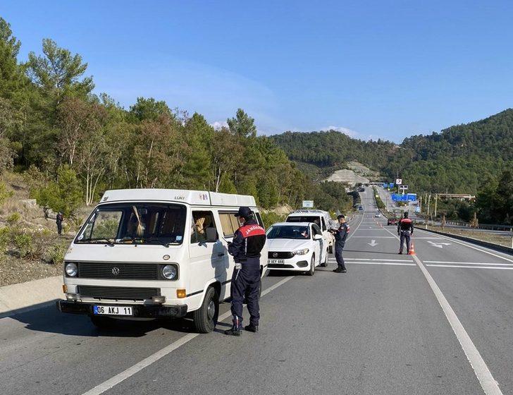Jandarma’nın Covid-19 denetimleri sürüyor G1