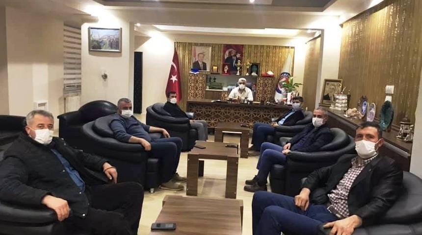 Başkan &Ccedil;alışkan, mahalle muhtarlarıyla bir araya geldi