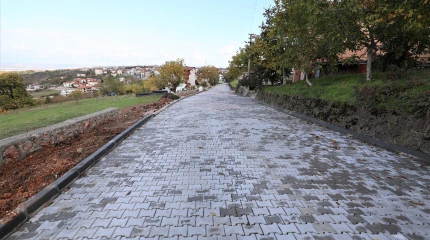 Başiskele&rsquo;de yol &ccedil;alışmaları devam ediyor