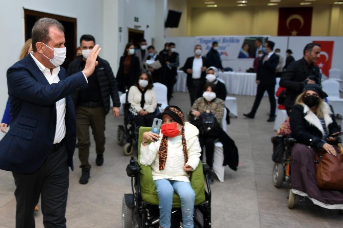 Başkan Se&ccedil;er, engelli dernekleri y&ouml;neticileriyle buluştu