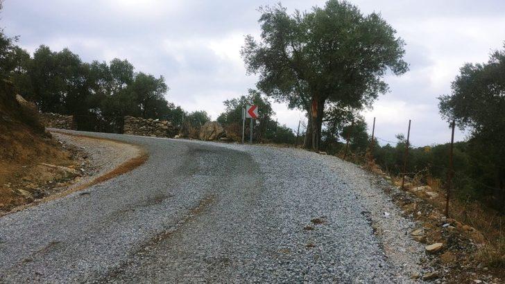 Büyükşehir, Koçarlı’daki levhaları yeniliyor G2