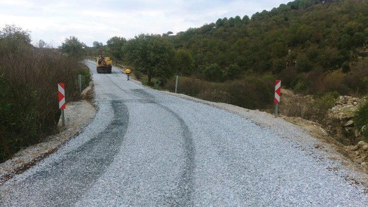 Büyükşehir, Koçarlı’daki levhaları yeniliyor G4