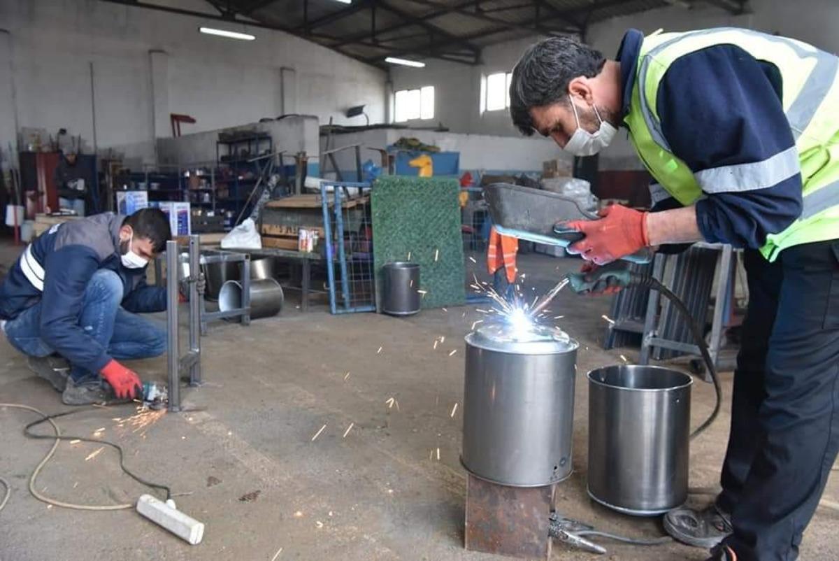 &Ccedil;an Belediyesi &ccedil;&ouml;p kovalarını kendi &uuml;retmeye başladı