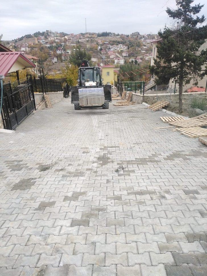 Toroslar’da yol çalışmaları aralıksız sürüyor G3