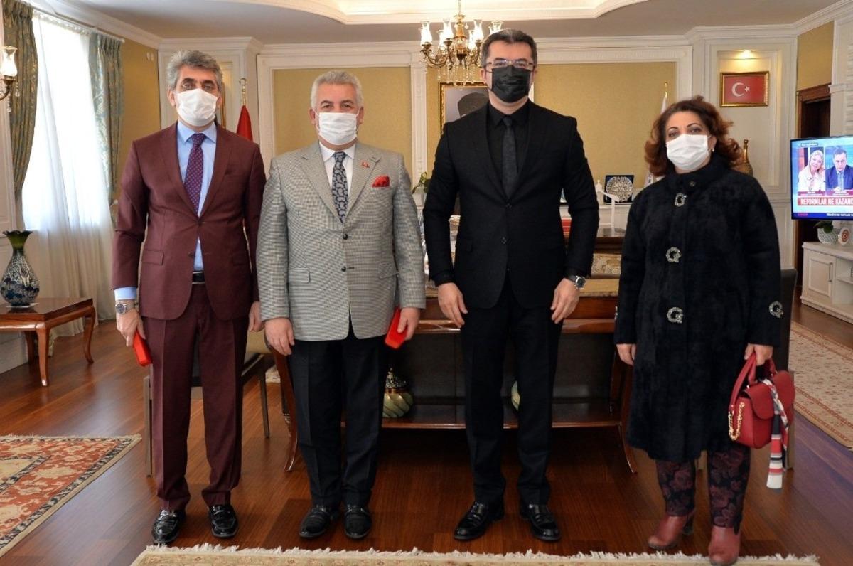 Alkır kardeşlerden Vali Memiş&rsquo;e teşekk&uuml;r ziyareti