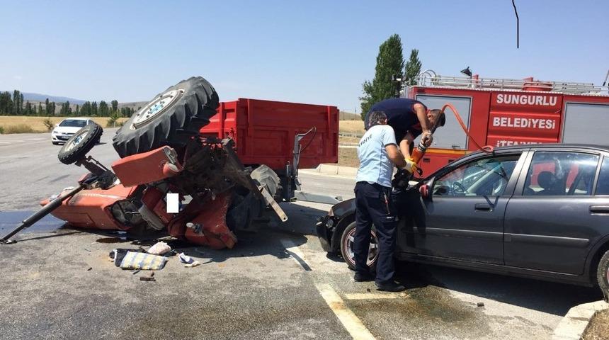 Jandarma trakt&ouml;r kazalarına dikkat &ccedil;ekti