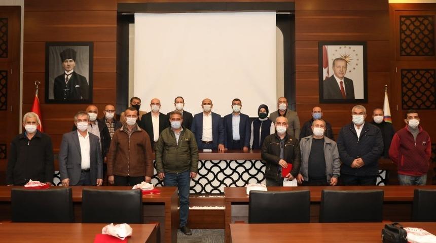 Başkan S&ouml;ğ&uuml;t&rsquo;ten emekli olan personellere teşekk&uuml;r plaketi