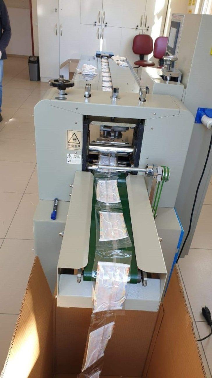 Meslek lisesi öğrencilerinden anaokulu ve ilkokullar öğrencilerine maske G3