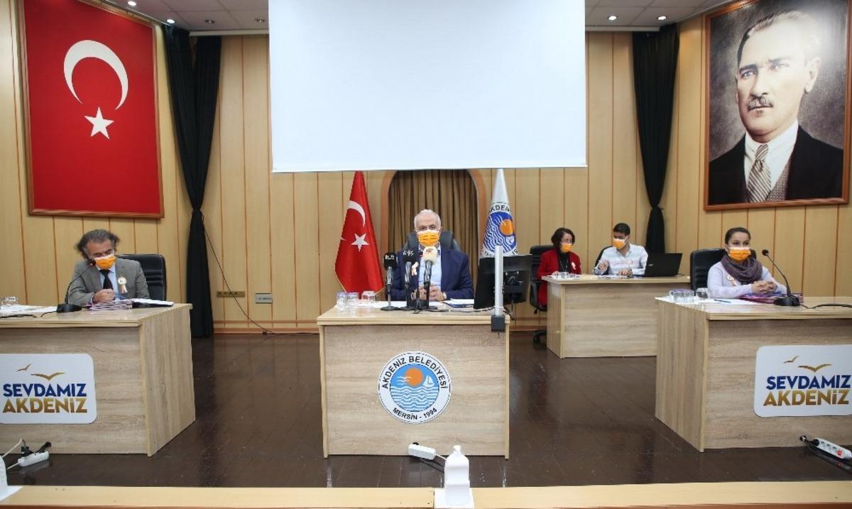 Başkan G&uuml;ltak&rsquo;tan pandemi uyarısı: &ldquo;&Ccedil;ember &ccedil;ok daraldı&rdquo;