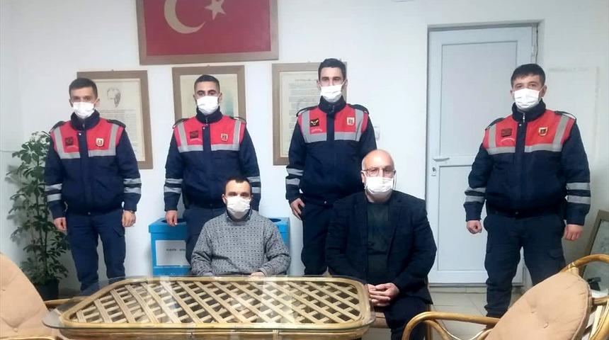 Elazığ'da kaybolan down sendromlu genci iz takip k&ouml;peği buldu