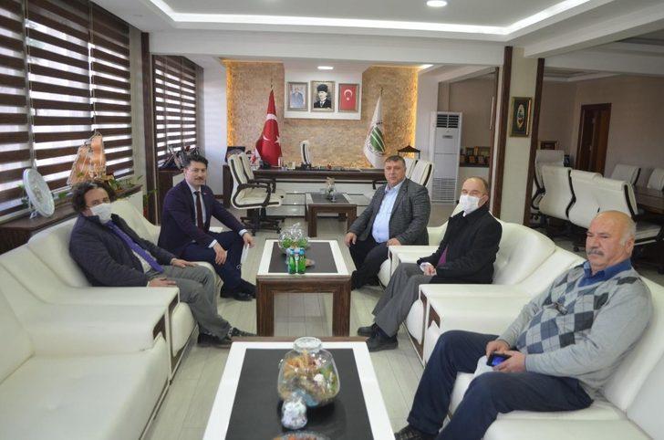 Müdür Gümüş, Beylikova Tarımsal Kalkınma Kooperatifi’nde incelemelerde bulundu G1