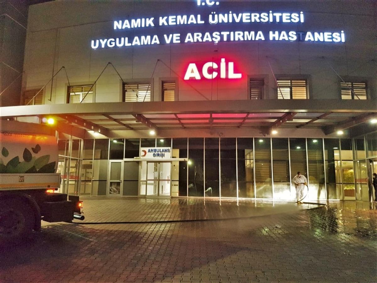 Salgınla m&uuml;cadele t&uuml;m hızıyla s&uuml;r&uuml;yor