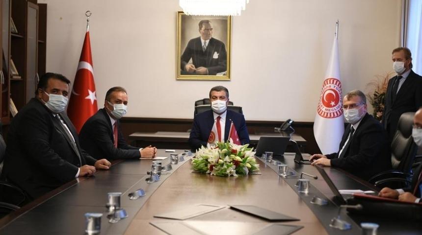 Milletvekilleri Ceylan ve Kaya, Sağlık Bakanı Koca’yı ziyaret etti