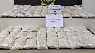 Polisin 'Komşu, kapıyı açar mısın?' diyerek girdiği evde uyuşturucu ele geçirildi