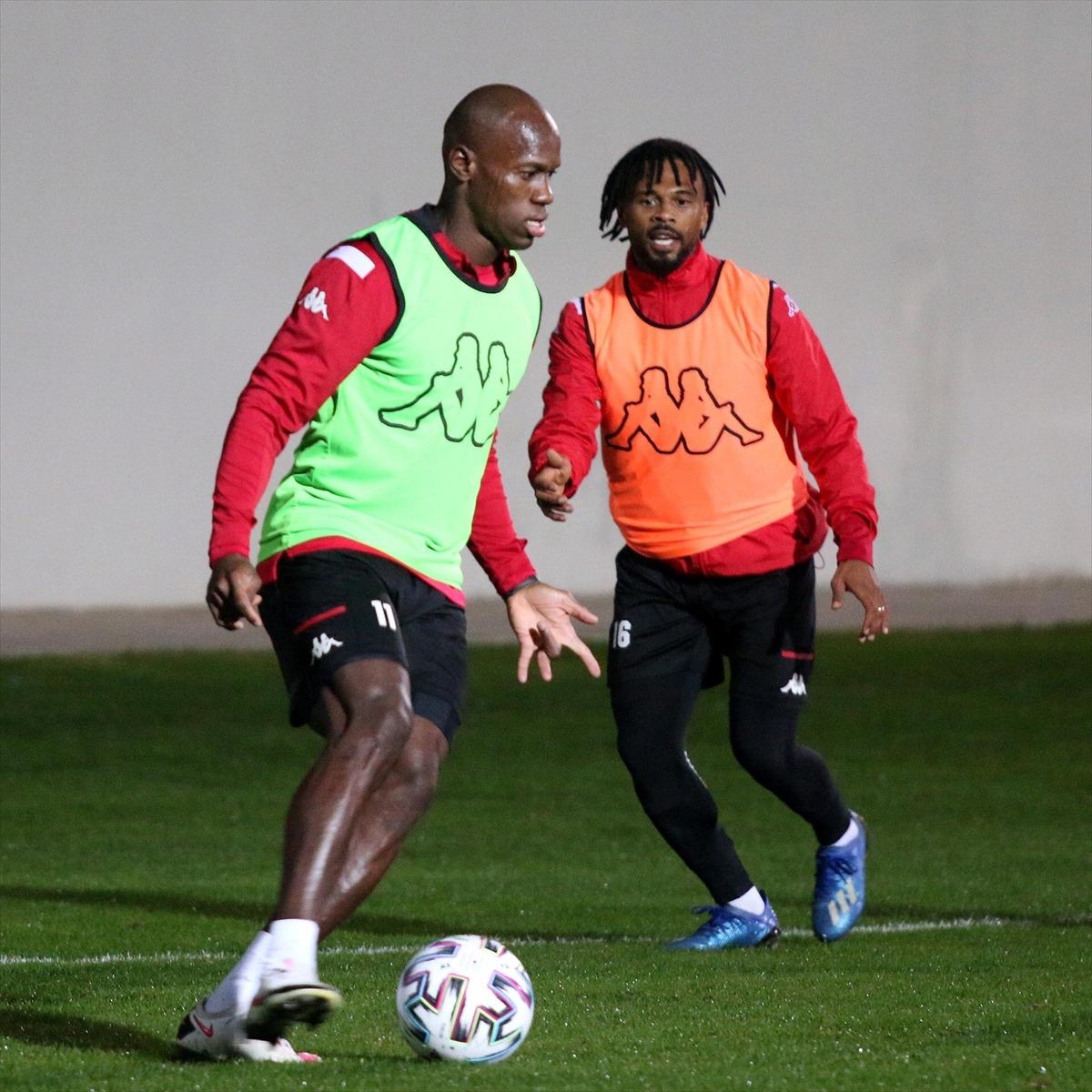 Antalyaspor, MKE Ankarag&uuml;c&uuml; ma&ccedil;ı hazırlıklarına başladı