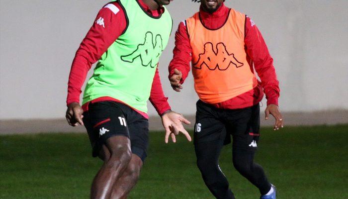 Antalyaspor, MKE Ankaragücü maçı hazırlıklarına başladı ...