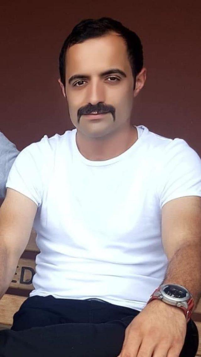 Kestiği ağaç üzerine devrilen şahıs ağır yaralandı