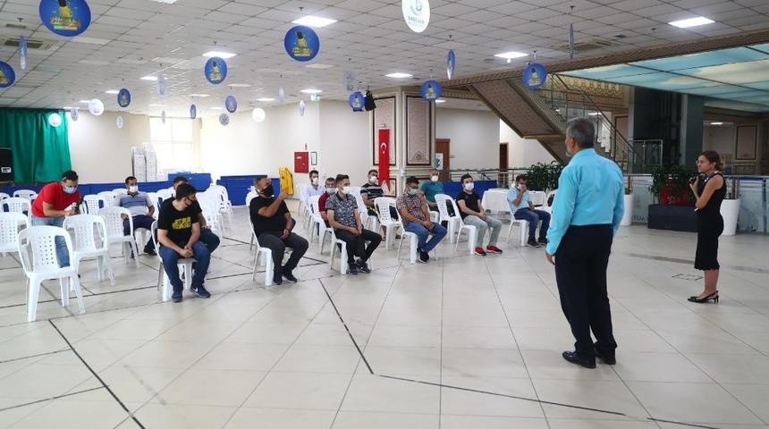 (&Ouml;zel) İş g&ouml;r&uuml;şmelerinde şaşkınlık oluşturan manzara