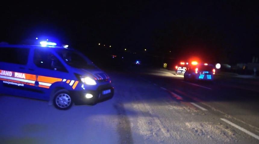 Gece vakti ekipleri alarma ge&ccedil;iren &rsquo;Annem &ouml;ld&uuml;&rsquo; ihbarı asılsız &ccedil;ıktı