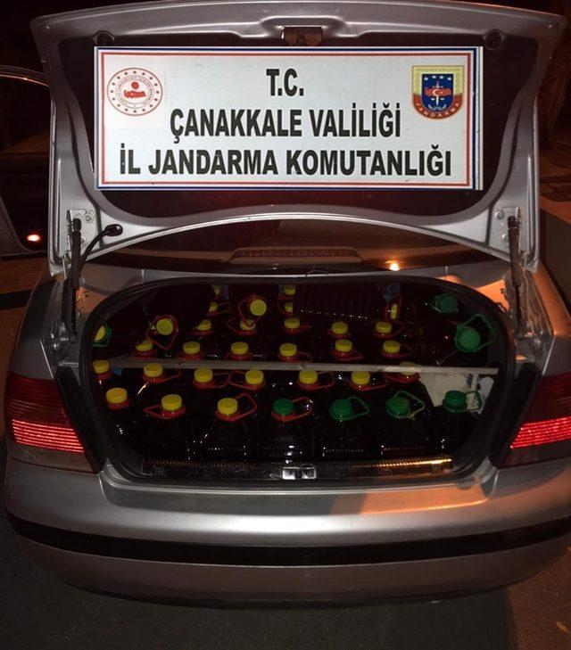 Bayramiç’te 305 litre bandrolsüz içki ele geçirildi