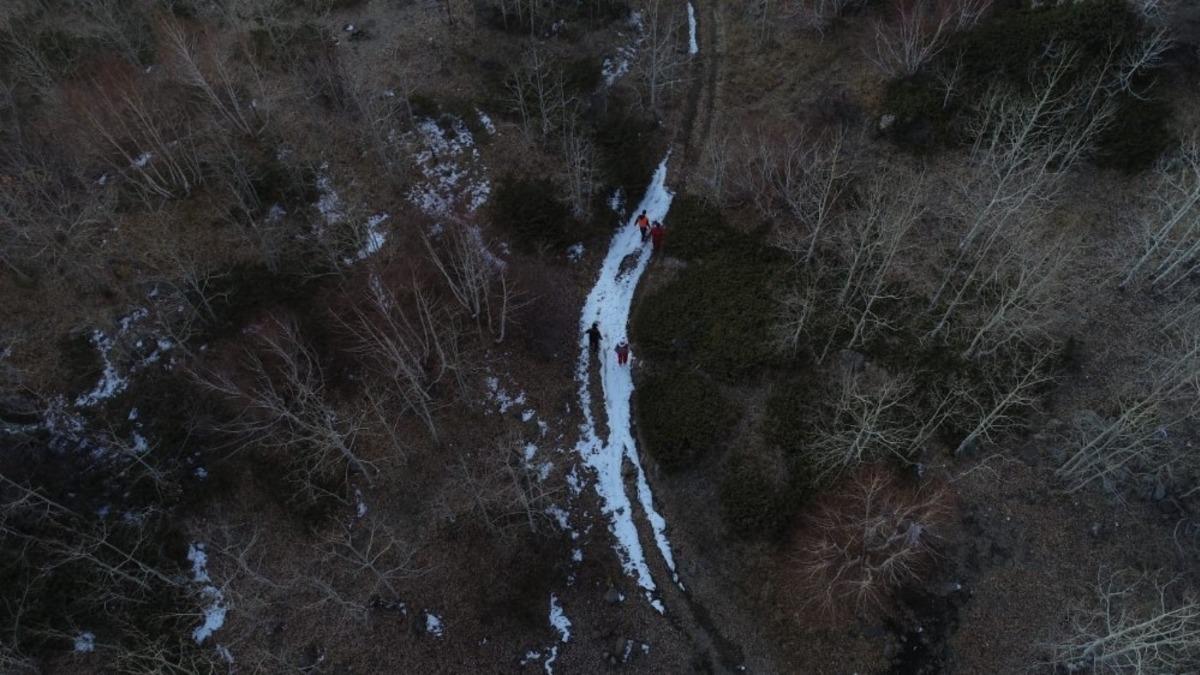 Nemrut Krater G&ouml;l&uuml; &ccedil;evresine bir ton yem bırakıldı