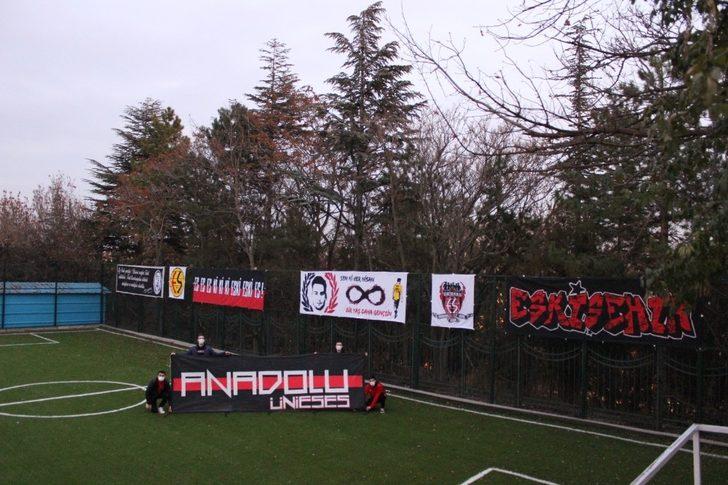Üniversiteli taraftarlardan anlamlı etkinlik G1