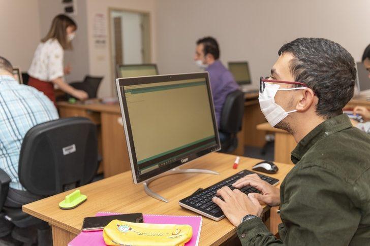 Engelsiz Yaşam Merkezinde uzman eğitimcilerle engeller kaldırılıyor G4