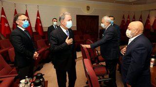 Bakan Akar'dan Ali Mahir Başarır'a sert tepki: Akla ziyan bir husus