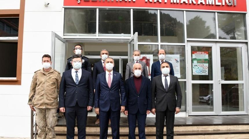 Vali &Ccedil;uhadar, &Ccedil;elikhan il&ccedil;esini ziyaret etti