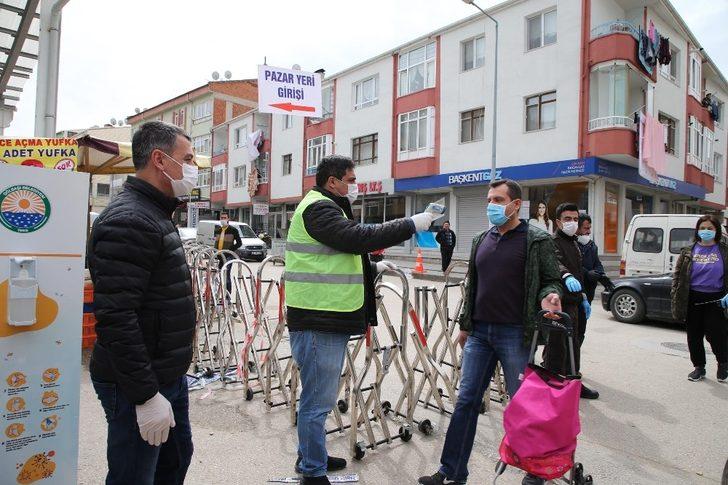Gölbaşı Belediyesi semt pazarlarına kişi sınırlaması getirdi G3