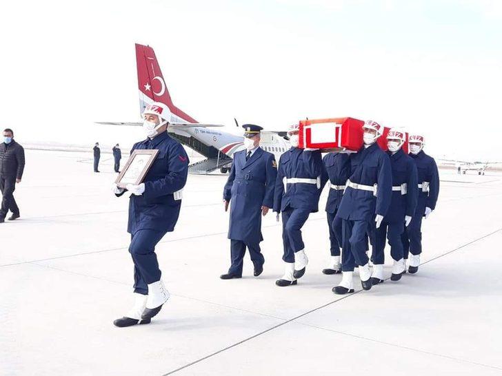 Şehit Osman Güler’in naaşı memleketi Kütahya’ya getirildi G2
