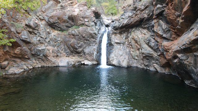 toparlar şelalesi muğla köyceğiz